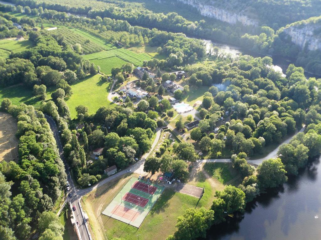 Vvf Dordogne Lot Hotel Gluges Bagian luar foto
