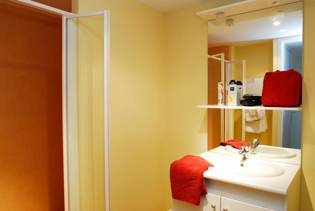 Vvf Dordogne Lot Hotel Gluges Bagian luar foto